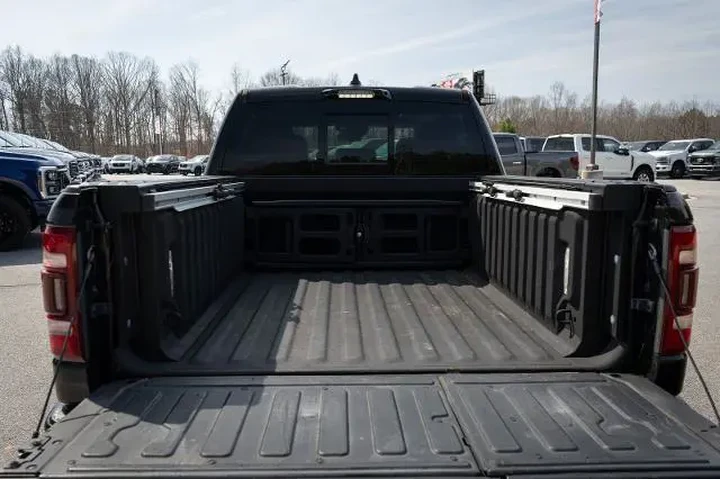 $32987 : Ram 1500 2021 4x4 Limited Lo image 9