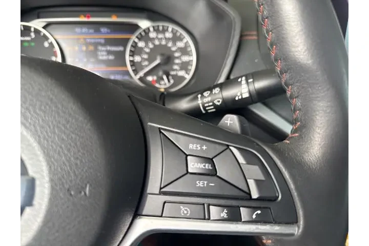 $21272 : Nissan Altima 2022 2.5 SR 4d image 9