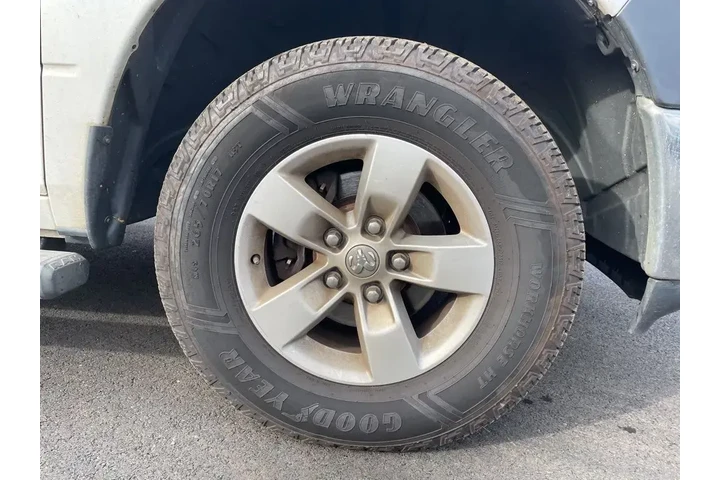 $11999 : Ram 1500 2013 4x4 Tradesman image 6