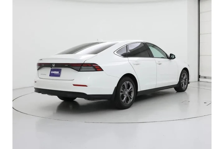 $27998 : Honda Accord 2024 EX 4dr Sed image 8