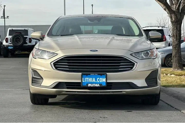 $17995 : Ford Fusion Hybrid 2019 SE 4 image 10