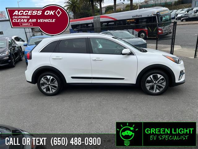 $24900 : Used 2022 Niro EV EX Premium image 4