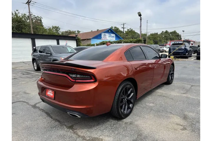 $23995 : 2020 Charger SXT image 8