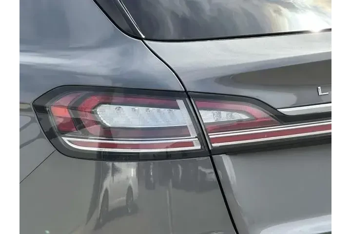 $31366 : Lincoln Nautilus 2022 AWD Re image 9