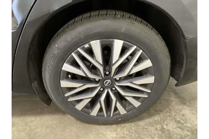 $19785 : Nissan Altima 2025 2.5 SV 4d image 7