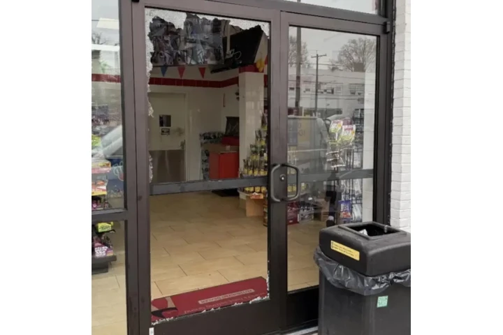 Doors repair image 4