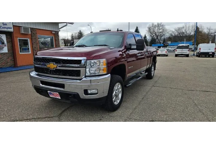 $23990 : 2014 Silverado 3500HD LT image 3