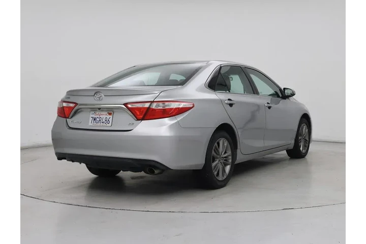 $15998 : Toyota Camry 2015 SE 4dr Sed image 8