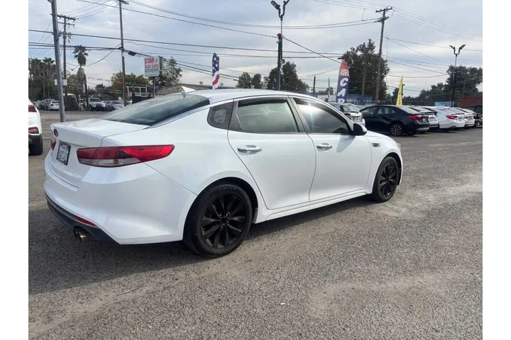 $10999 : 2016 Optima LX image 6