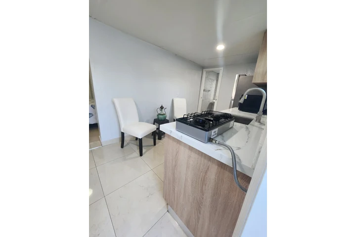 $1500 : Rento un adosado de mi casa image 6