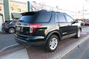 $13295 : 2014 Explorer XLT thumbnail