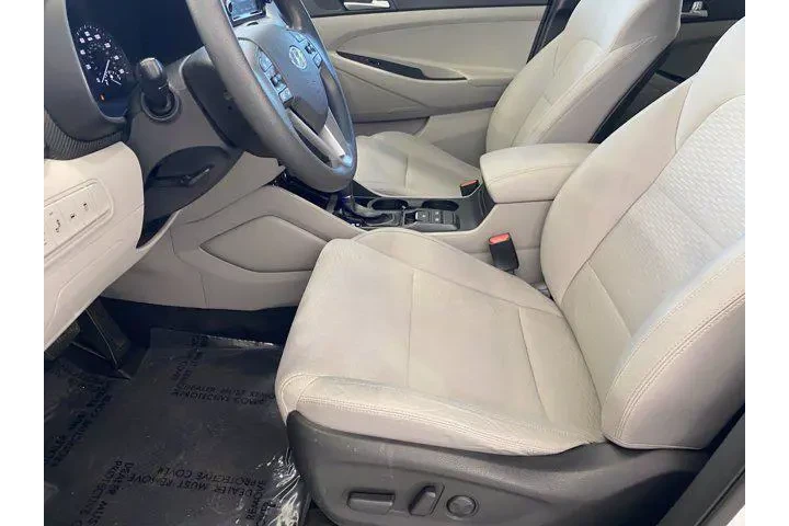 $14991 : Hyundai TUCSON 2019 Value 4d image 9