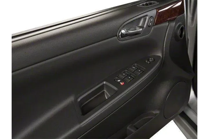 2011 Impala LS Fleet image 9
