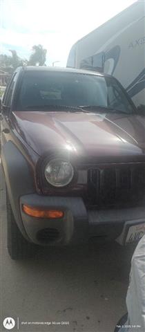 $5000 : Vendo Jeep liberty image 2