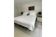 Cuarto amoblado en la playa en Miami