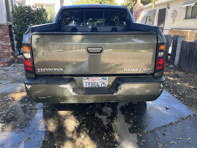 $5500 : Vende mi Honda Ridgeline image 5