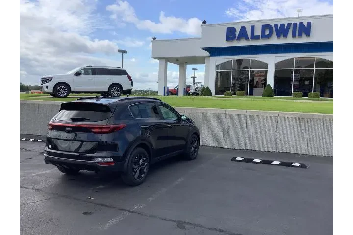 $26950 : Kia Sportage 2022 Nightfall image 7