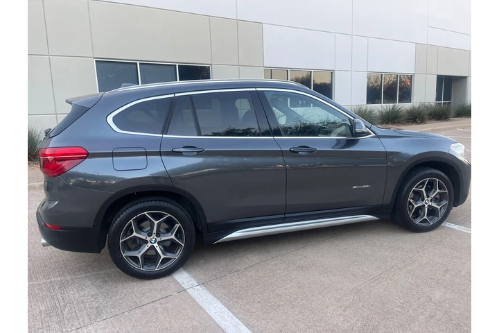 $11995 : 2018 BMW X1 sDrive28i image 10