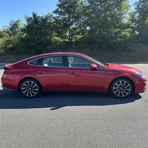 $24924 : PRE-OWNED 2021 HYUNDAI SONATA image 6