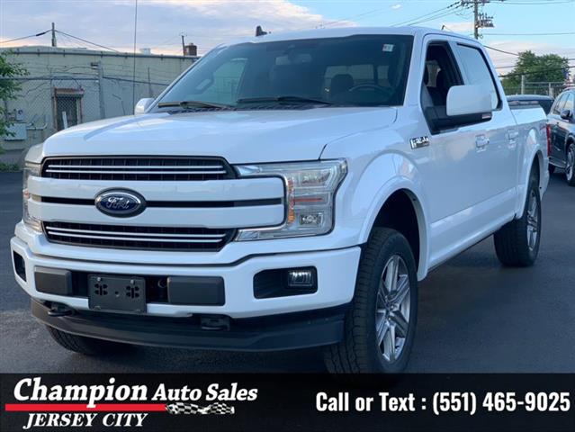 Used 2019 F-150 LARIAT 4WD Su image 2