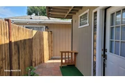 SE RENTA ESTUDIO EN DOWNEY en Los Angeles
