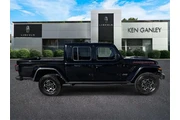 $33885 : Jeep Gladiator 2021 4x4 Moja thumbnail
