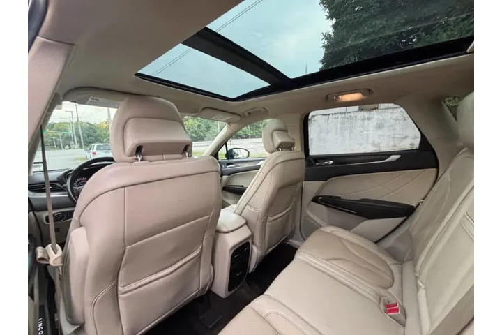 $7999 : 2017 MKC Reserve image 10