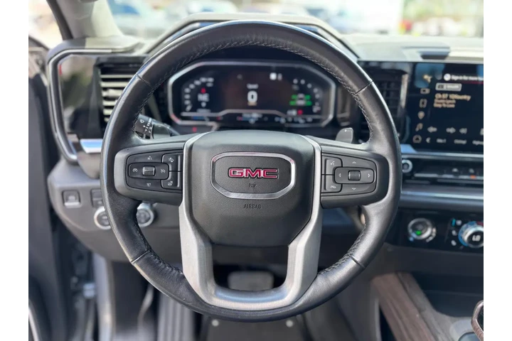 2023 GMC Sierra 1500 4WD Crew image 10