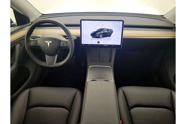$37998 : Tesla Model Y 2024 AWD Long image 9