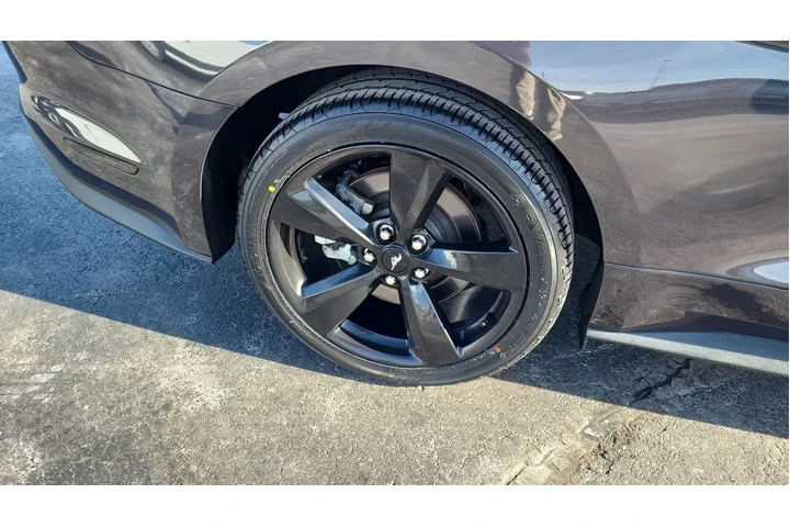 $32200 : Ford Mustang 2022 GT 2dr Fas image 10