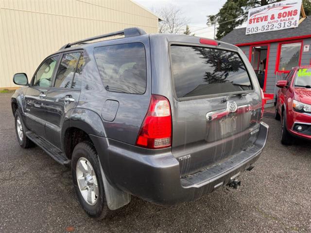 $13995 : 2006 4Runner SR5 image 6