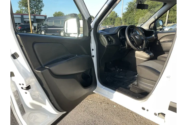 $12000 : 2021 Ram ProMaster City image 5