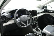 $23993 : Volkswagen Taos 2025 S 4dr S thumbnail