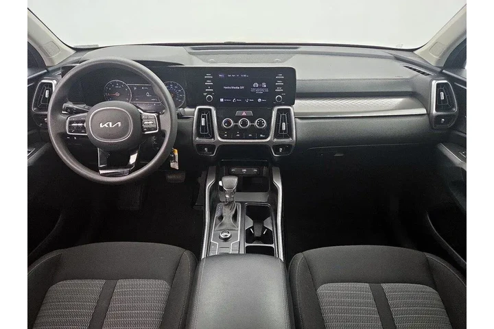 $23998 : Kia Sorento 2023 LX 4dr SUV image 9