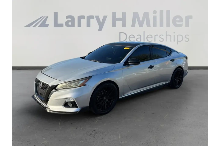 $17618 : Nissan Altima 2019 2.5 SL 4d image 1