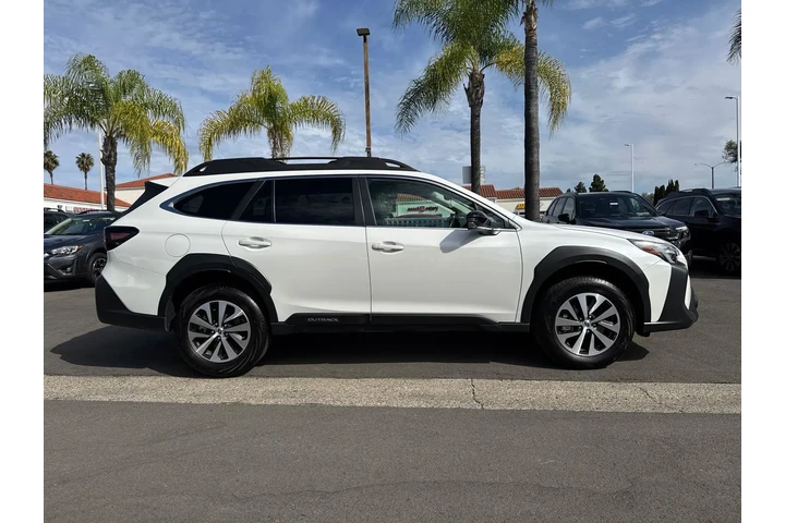 $29995 : Subaru Outback 2025 AWD Prem image 5