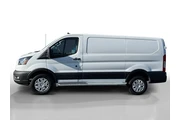 $34993 : Ford Transit 2024 250 3dr SW thumbnail