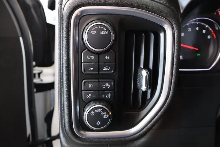 $32816 : Chevrolet Silverado 1500 202 image 8