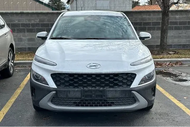 $12995 : Hyundai KONA 2022 AWD SE 4dr image 5