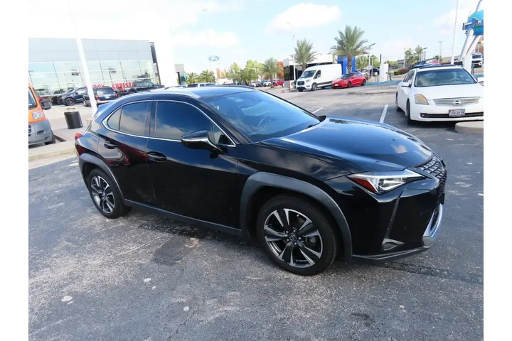 $23999 : Lexus UX 200 2019 4dr Crosso image 7