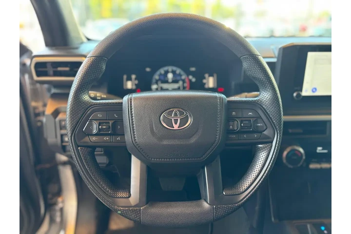 2025 Tacoma SR 4WD image 10