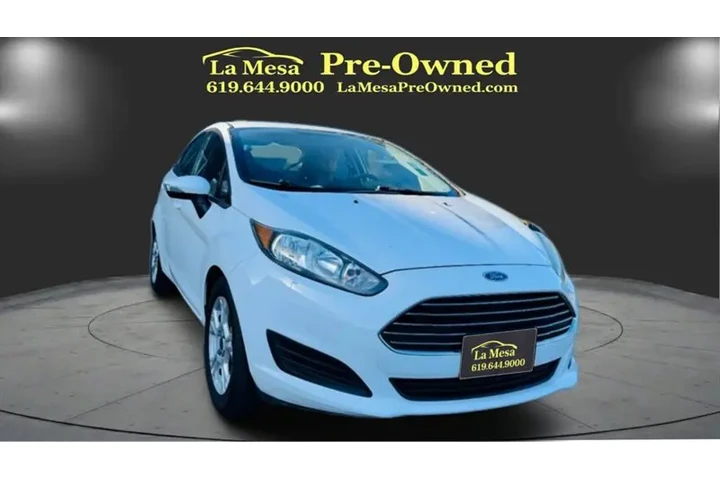 $6995 : 2015 Fiesta SE image 4