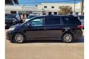 $23400 : Toyota Sienna 2018 XLE 8-Pas thumbnail