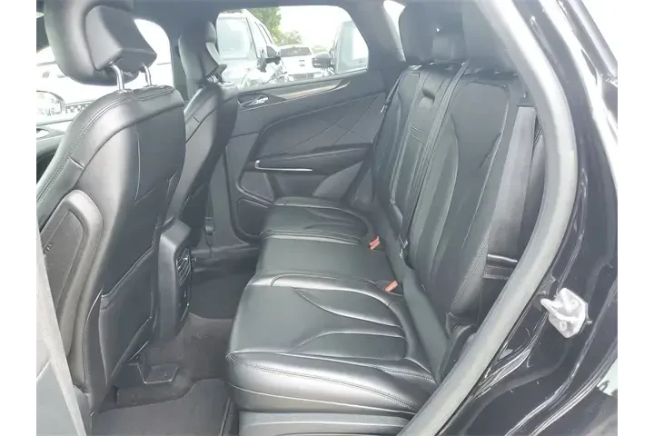 $17990 : Lincoln MKC 2019 Premiere 4d image 10