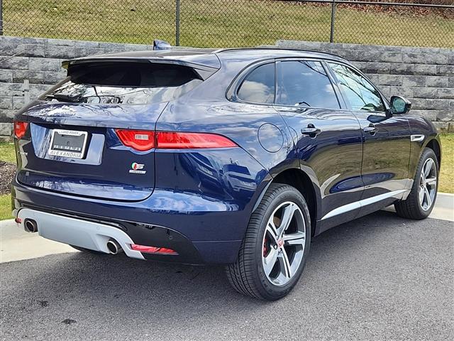 $30990 : 2019 F-PACE S image 2