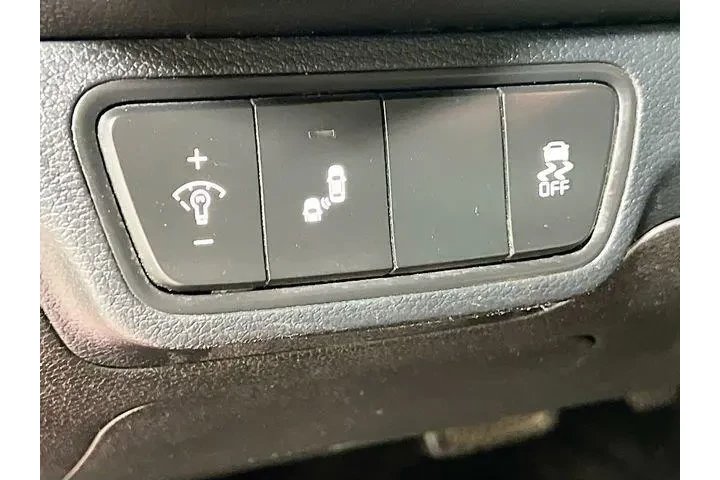 $14943 : Kia Forte 2023 LX 4dr Sedan image 10