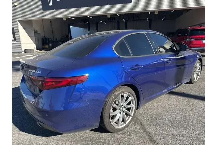 $24375 : Alfa Romeo Giulia 2023 Sprin image 5