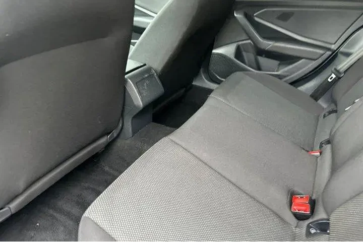 $8879 : Volkswagen Jetta 2019 S 4dr image 9