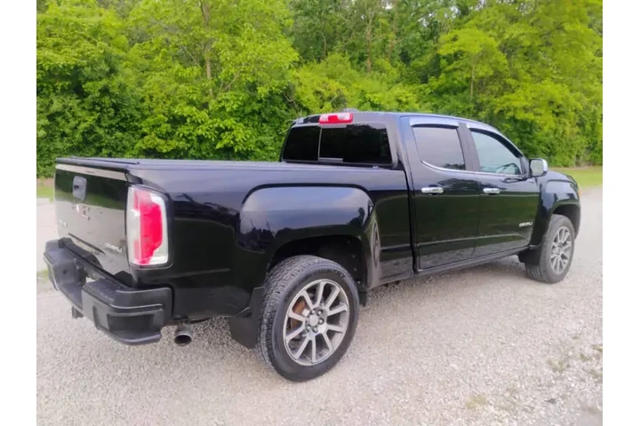 $18497 : 2017 GMC Canyon Denali image 6
