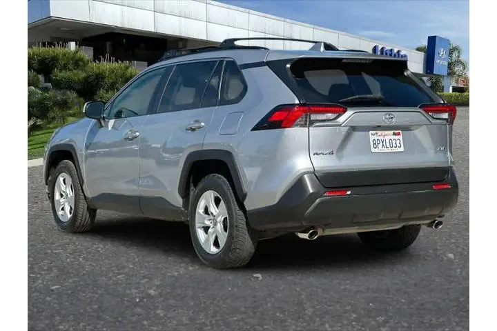 $18599 : Toyota RAV4 2020 XLE 4dr SUV image 8
